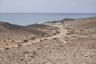 Lanzarote, Kanarya Adaları, İspanya - 21 Ağustos 2015 : playa de papagayo görünümü