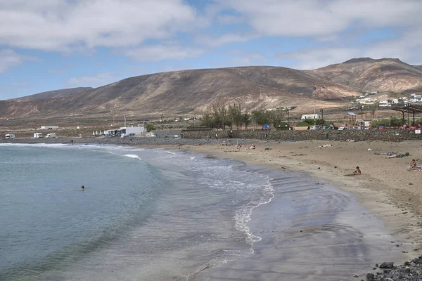 Lanzarote Spanya Ağustos 2015 Lanzarote Nin Kuzeyindeki Plaj — Stok fotoğraf