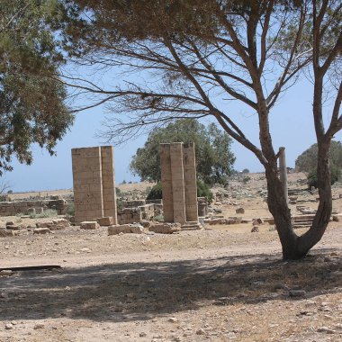 Tolemaide, Libya - 10 Mayıs 2002: Tolemaide antik kalıntıları