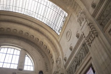 Milano, İtalya - 29 Temmuz 2017: Milan Merkez İstasyonu