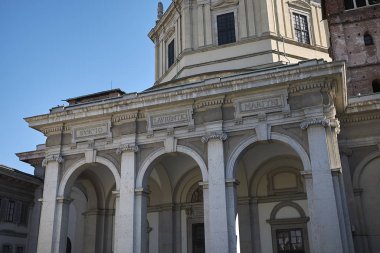 Milano, İtalya - 23 Ekim 2017: San Lorenzo Bazilikası