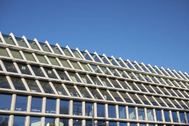 Milano, İtalya - 17 Aralık 2017 : 'Microsoft' binasının görünümü