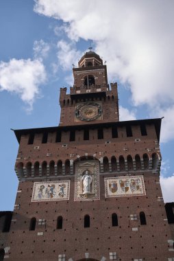 Milano, İtalya - 09 Şubat 2017 : Castello Sforzesco görünümü