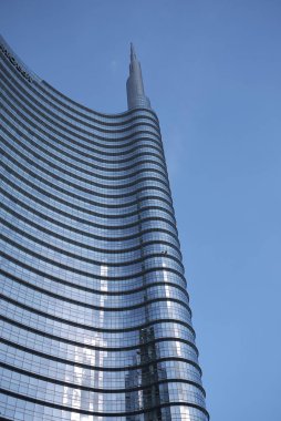Milano, İtalya - 09 Mart 2018: Porta Nuova gökdelenlerinin görünümü