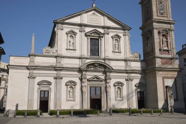 Milano, İtalya - 20 Nisan 2018: Santo Stefano Maggiore Basilica, Milano'da