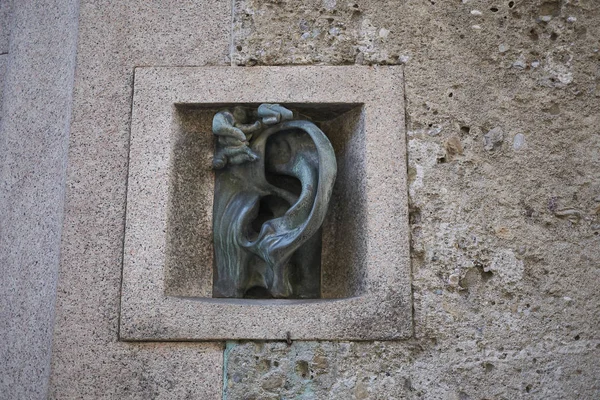 Милан Италия Сентября 2018 Года Скульптура Адольфо Вильдта Качестве Интеркома — стоковое фото