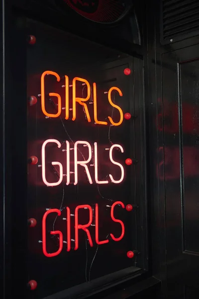 London United Kingdom June 2018 Girls Sign — Stock Photo, Image