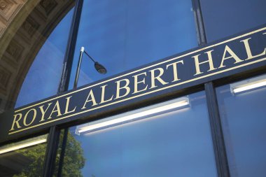 Londra, İngiltere - 26 Haziran 2018 : Royal Albert Hall manzarası