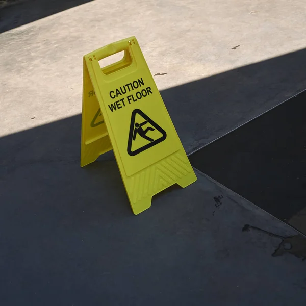 Londres Reino Unido Junho 2018 Wet Floor Sign — Fotografia de Stock