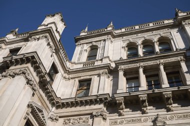 Londra, İngiltere - 26 Haziran 2018 : Burlington House'un Görünümü