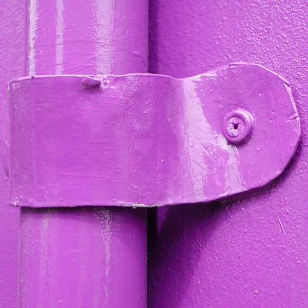 Widok purpurowego rynny — Zdjęcie stockowe