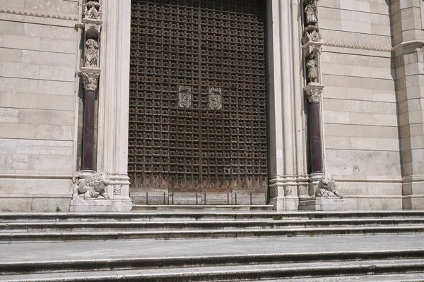 Nápoles Italia Julio 2018 Vista Catedral Nápoles — Foto de Stock