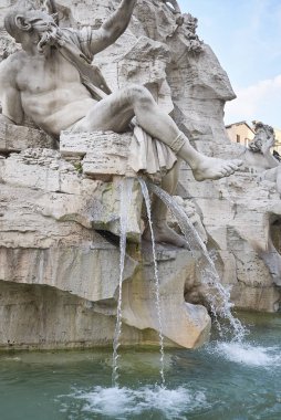 Roma, İtalya - 27 Haziran 2017 : Dört Nehir Çeşmesi