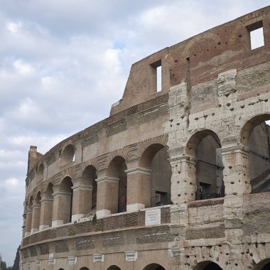 Roma, İtalya - 21 Kasım 2017 : Coloseum'un Görünümü