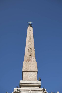 Roma, İtalya - 05 Şubat 2019 : Panteon Çeşmesi Manzarası