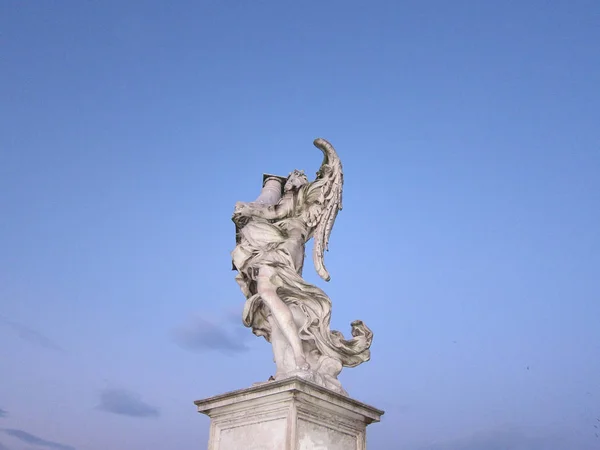 意大利罗马 2011年2月2日 通往圣天使城堡的桥上的天使形象 — 图库照片