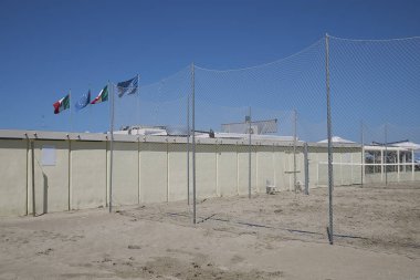 Milano Marittima, İtalya - 03 Ağustos 2019 : Beachvolley oyun alanı nın manzarası