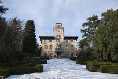 Predappio, İtalya - 22 Aralık 2017 : 'Palazzo Varano' binası 