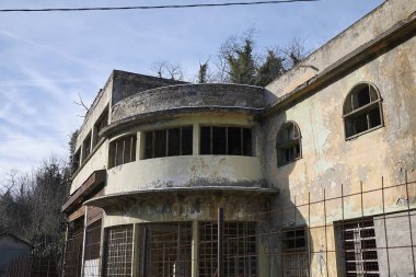 Predappio, İtalya - 22 Aralık 2017 : 'Aeronautica Caproni' terk edilmiş fabrika