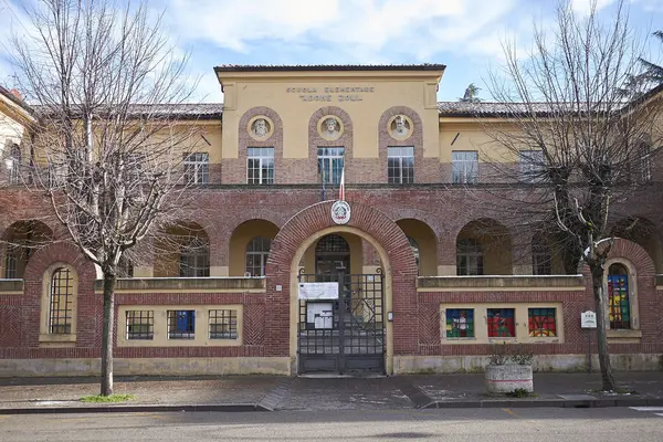 Predappio Itália Dezembro 2017 Edifício Escola Primária Adone Zoli — Fotografia de Stock