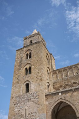 Cefalu, İtalya - 09 Eylül 2018: Cefalu Katedrali Manzarası