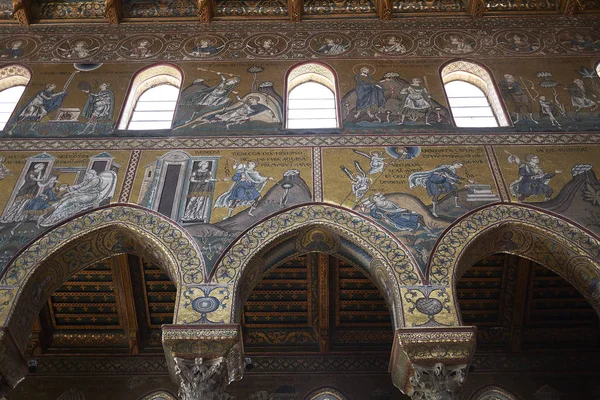 Monreale Italien September 2018 Byzantine Utformar Mosaiker Monreales Domkyrka — Stockfoto