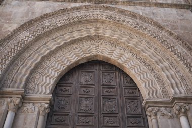 Palermo, İtalya - 08 Eylül 2018 : San Francesco di Assisi kilisesinin görünümü