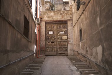 Palermo, İtalya - 08 Eylül 2018 : Biblioteca Francescana girişi 