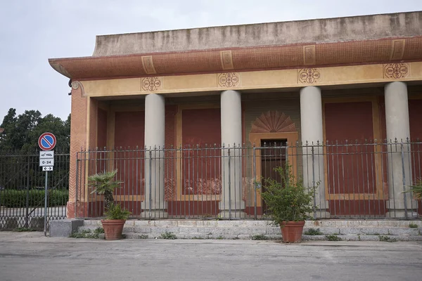 Palermo Włochy Września 2018 Budynek Przy Wejściu Parco Della Favorita — Zdjęcie stockowe