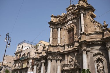Palermo, İtalya - 06 Eylül 2018 : Sant Anna la Misericordia kilisesinin görünümü
