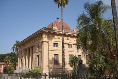 Palermo, İtalya - 06 Eylül 2018 : Palermo Botanik Bahçeleri Spor Salonu Manzarası