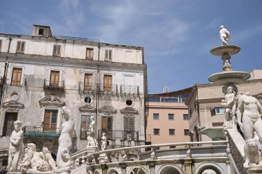 Palermo, İtalya - 07 Eylül 2018 : Praetorian Çeşme si 