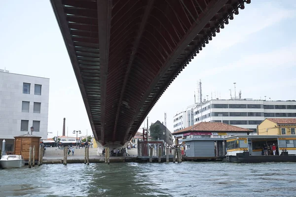 Venetië Italië Juli 2019 Uitzicht Brug Van Santiago Calatrava Genaamd — Stockfoto