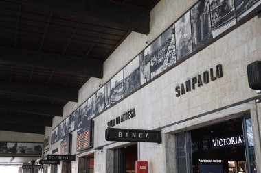 Firenze, İtalya - 21 Haziran 2018 : Santa Maria Novella Florence tren istasyonunun görünümü