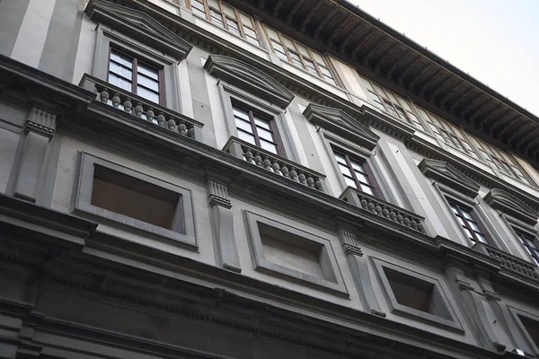 Floransa, İtalya - 27 Şubat 2019 : Uffizi Galerisi Görünümü 