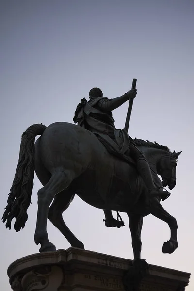 Florença Itália Fevereiro 2019 Vista Monumento Equestre Cosme Silhueta — Fotografia de Stock