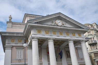 Trieste, İtalya - 19 Mart 2018 : Palazzo della Borsa Vecchia veya Trieste Eski Borsa binası