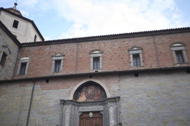 Citta di Castello, İtalya - 23 Ağustos 2018 : Citta di Castello bazilikası (cattedrale dei Santi Florido e Amanzio))