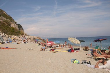 Varigotti, İtalya - 06 Ağustos 2014 : Varigotti beach