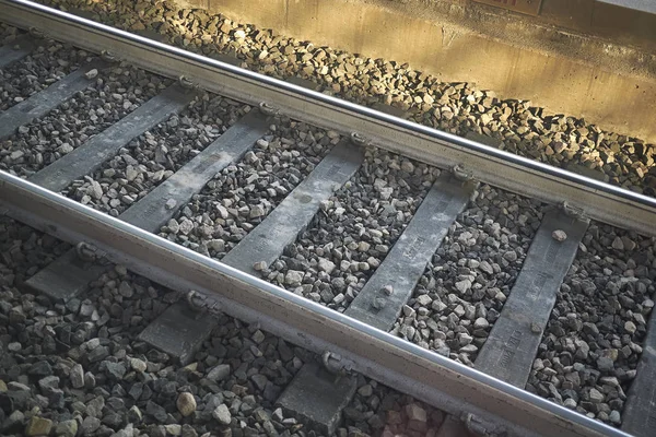 Faenza, İtalya - 30 Aralık 2017 : Demiryolu rayları