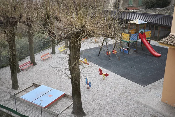 Asolo, İtalya - 26 Mart 2018 : Çocuk oyun alanı nın görünümü