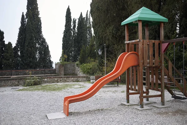Asolo, İtalya - 26 Mart 2018 : Çocuk oyun alanı