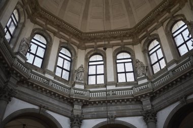 Venedik, İtalya - 12 Temmuz 2017 : Santa Maria della Salute kilisesinin görünümü