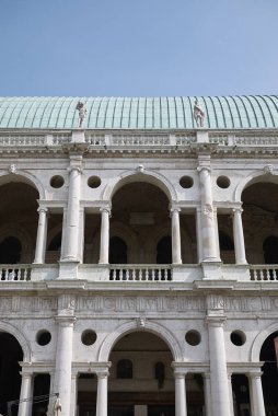 Vicenza, İtalya - 26 Mayıs 2018 : Palladiana Bazilikası Görünümü