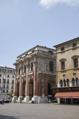 Vicenza, İtalya - 26 Mayıs 2018: Palazzo del Capitaniato görünümü
