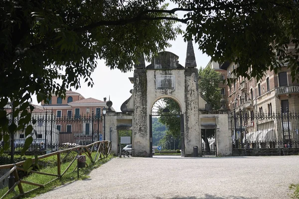 Vicenza Italien Mai 2018 Eintritt Des Salvi Public Garden — Stockfoto