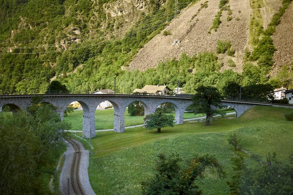 Brusio Zwitserland Juli 2020 Zicht Brusio Spiraalviaduct — Stockfoto
