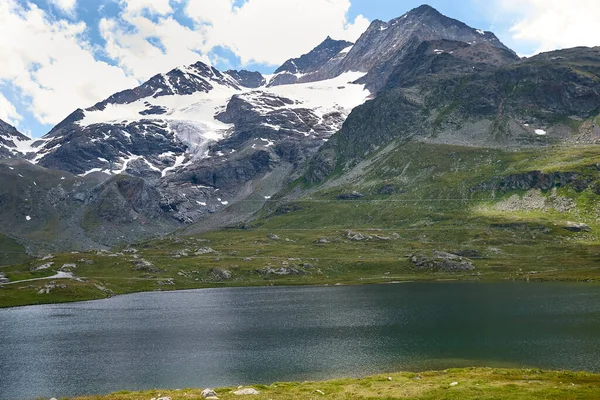 View Lago Bianco Lago Nero Bernina Pass — Stock Photo, Image