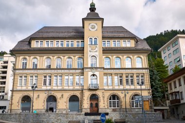 Saint Moritz, İsviçre - 22 Temmuz 2020: Saint Moritz Belediye Binası