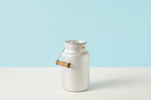 Closeup Image Aluminium Milk Can Blue Background — Stock Photo, Image